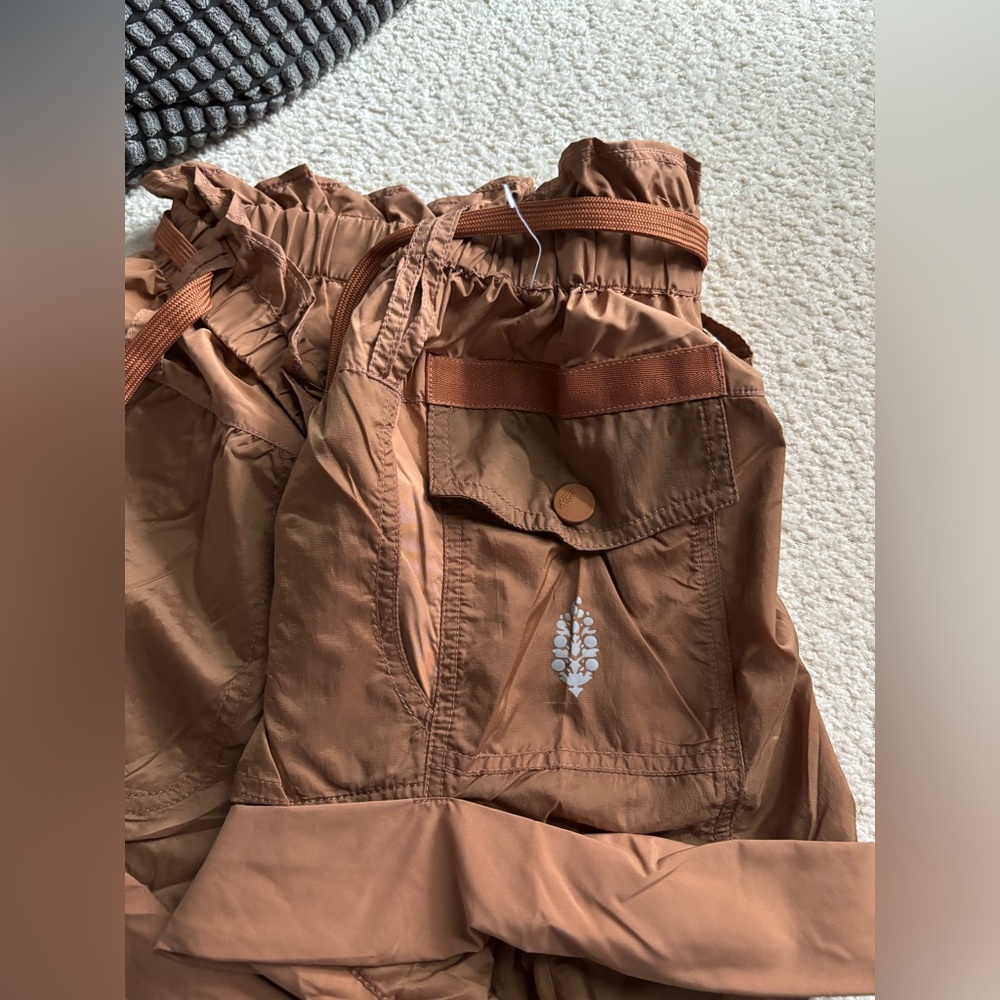NWOT FREE PEOPLE Leave No Trace Shorts - Picture 6 of 7